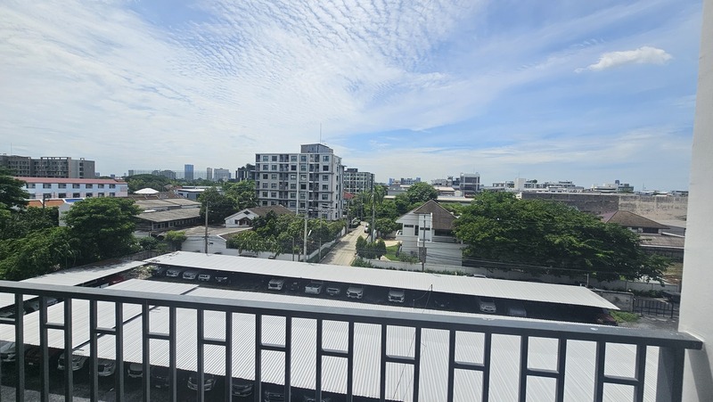 Notting Hill Sukhumvit 105 Lasal